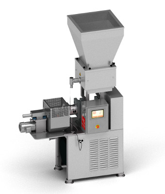 WHAT ARE THE ADVANTAGES OF TRIPLE SCREW EXTRUDER ?